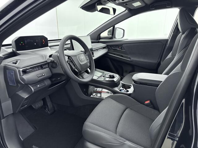 Toyota C-HR First Edition 77 kWh Demo
