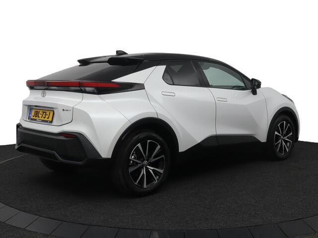 Toyota C-HR 1.8 Hybrid 140 Dynamic | Adaptive Cruise Control | Apple Carplay | Android Auto | Achteruitrijcamera | Parkeersensoren | Keyless entry