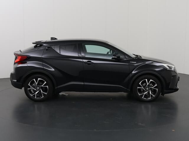 Toyota C-HR 2.0 Hybrid Style | LED | Navigatie | Cruise Control | Climate Control | Camera | DAB | Apple CarPlay/Android Auto | Stoelverwarming | JBL Audio | Trekhaak |