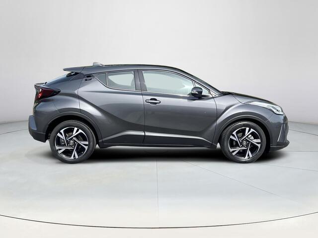 Toyota C-HR 1.8 Hybrid Dynamic | Apple CarPlay/Android auto | Camera | Parkeersensoren | Navigatie