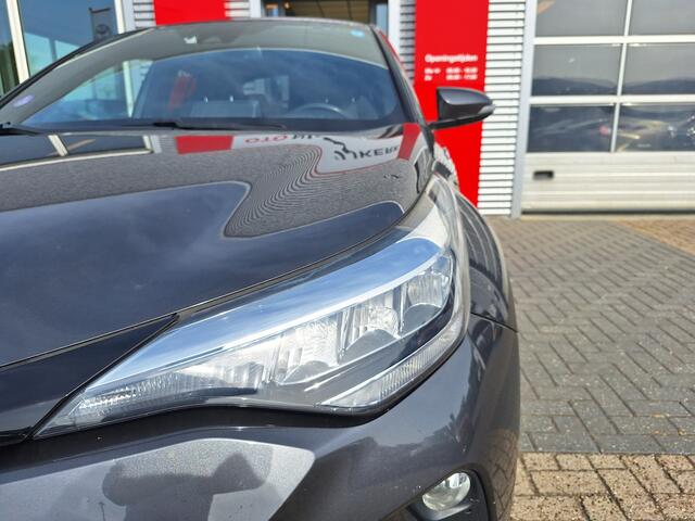 Toyota C-HR 1.8 Hybrid Style Bi-Tone