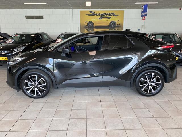 Toyota C-HR 2.0 Plug-in Hybrid 220 Dynamic Edition |12,3" Multi media