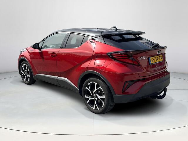 Toyota C-HR 1.8 Hybrid First Edition **TWEEDE PINKSTERDAG OPEN/ JBL AUDIO/ STUURVERWARMING/ DODEHOEK DETECTIE**