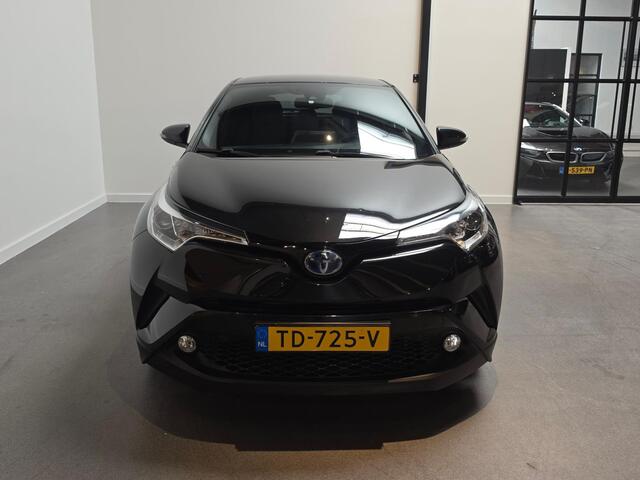 Toyota C-HR 1.8 Hybrid Energy - Adaptive Cruise - Stoelverwarming - 18''