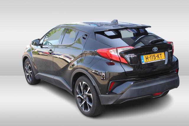 Toyota C-HR 1.8 Hybrid Business Intro Stoelverwarming, stuurverwarming.