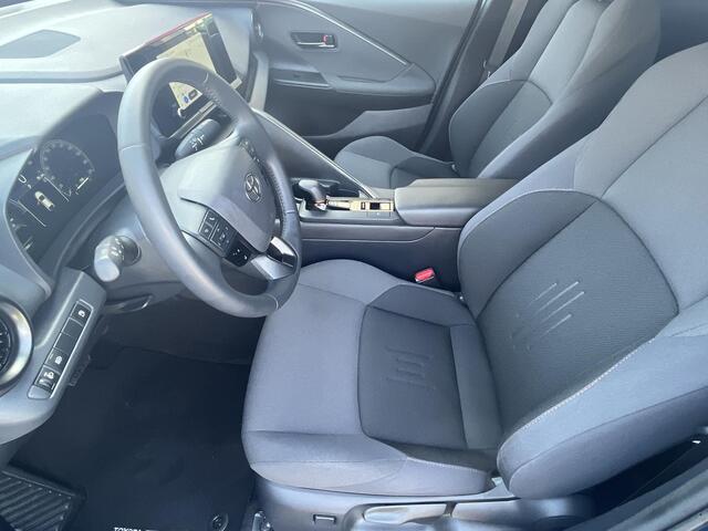 Toyota C-HR 1.8 Hybrid 140 Dynamic | Navigatie | Parkeersensoren | Carplay | Adaptive cruise control |