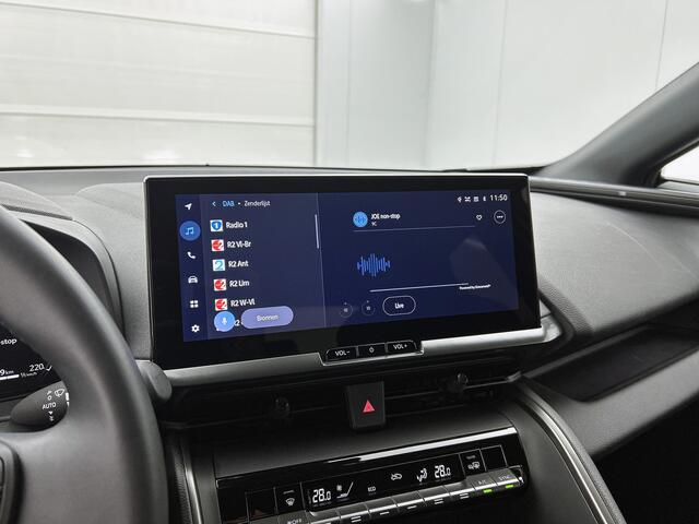 Toyota C-HR 1.8 Hybrid 140 First Edition | BTW voertuig | Achteruitrijcamera | Draadloos laden |