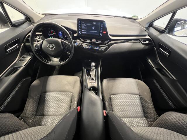 Toyota C-HR 1.8 Hybrid Active | Navigatie/Android/Apple Carplay | LM Velgen 17" | Cruise Control Adaptief | Airco Automatisch | LED Koplampen |