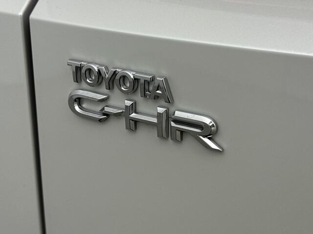 Toyota C-HR Executive AWD 77 kWh | Apple Carplay & Android Auto | Parkeercamera | * | Direct leveren |