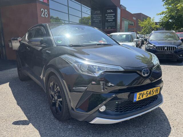 Toyota C-HR 1.8 Hybrid Style // NAVI // CAMERA // ADAPTIVE CRUISE // STOELVERWARMING // CLIMA // TREKHAAK //