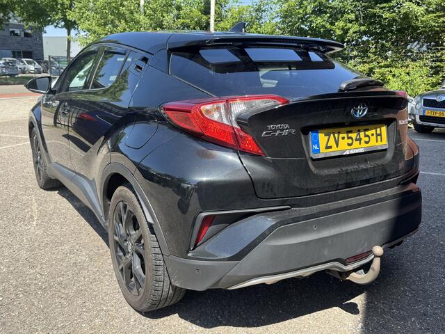 Toyota C-HR 1.8 Hybrid Style // NAVI // CAMERA // ADAPTIVE CRUISE // STOELVERWARMING // CLIMA // TREKHAAK //