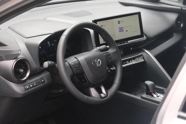Toyota C-HR 2.0 Plug-in Hybrid 220pk Dynamic | Navi | App Connect | Climate | Adaptive Cruise | Camera | Keyless | Dodehoek | Winter Pakket
