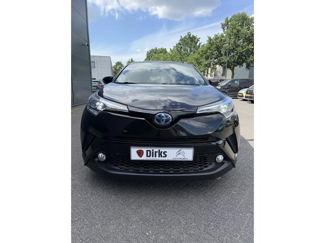Toyota C-HR 1.8 Hybrid Business Intro (Trekhaak - Camera - Stoelverwarming - Keyless Entry - 18"incl 4S - Adaptieve Cruise Controle - Automatische Airco - Navigatie)