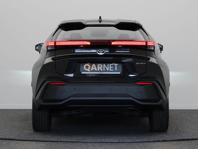 Toyota C-HR 2.0 Plug-in Hybrid 220 Dynamic | 10 jaar Garantie | Stoel en Stuurwielverwarming | Achteruitrijcamera | Full Led |