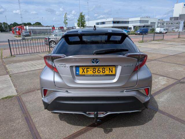 Toyota C-HR 1.8 Hybrid Style 1 ste eig / dealerond