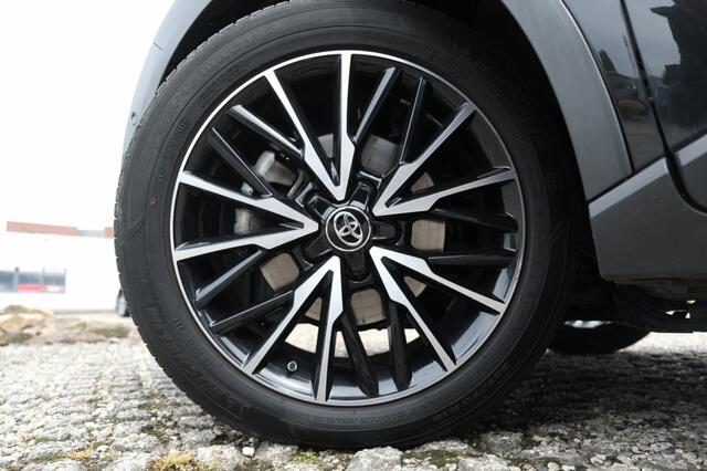 Toyota C-HR 2.0 Hybrid Executive Automaat | Adaptive Cruise Control | Smart