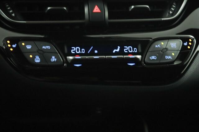 Toyota C-HR 1.8 Hybrid Style | Adaptive Cruise Control | Navigatie | Achteruitrijcamera | Stoelverwarming |