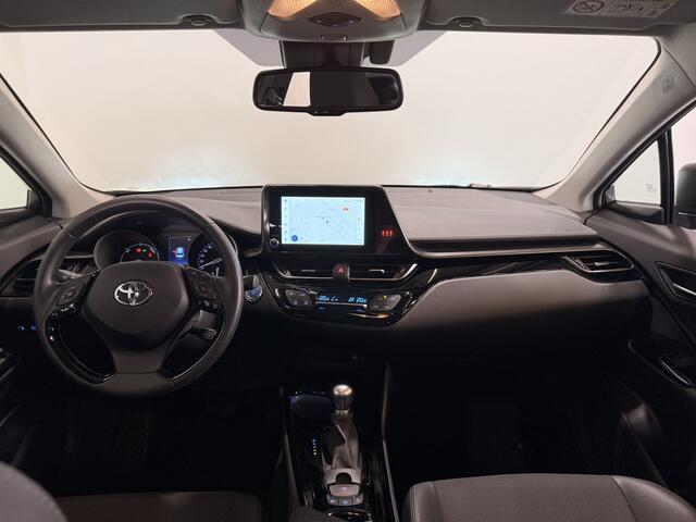 Toyota C-HR 1.8 Hybrid Dynamic | BSM | ACC | CarPlay |