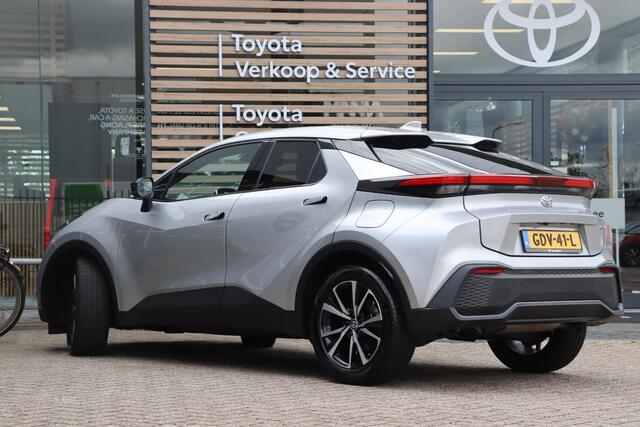 Toyota C-HR 1.8 Hybrid 140 Dynamic, Parkeersensoren, Blind Spot, Apple Carplay/Android Auto!