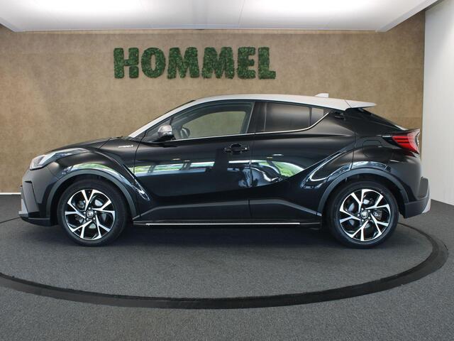 Toyota C-HR 2.0 Hybrid Dynamic - ORIGINEEL NEDERLANDSE AUTO - AFNEEMBARE 13 POLIGE TREKHAAK - TREKGEWICHT 725 KG - JBL AUDIO - TREEPLANKEN - APPLE CARPLAY/ ANDROID AUTO - VOORSTOELEN VERWARMD - PARKEERSENSOREN VOOR/ ACHTER - NAVIGATIE