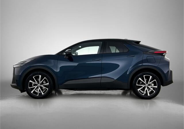 Toyota C-HR 2.0 Plug-in Hybrid 220 First Edition | Parkeersensoren V+A | Stuur-Stoelverwarming | Onderweg-naar-dealer