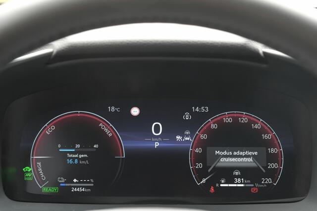 Toyota C-HR 2.0 PHEV 220 Executive Automaat | Apple Carplay / Android auto |
