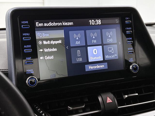 Toyota C-HR 1.8 Hybrid Dynamic | BTW voertuig | Parkeersensoren voor+achter | Navigatie | Apple CarPlay/Android auto | DAB | Cruise control adaptive | Achteruitrijcamera |