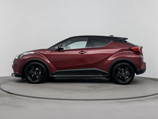Toyota C-HR 1.8 Hybrid Adventure Automaat | Lichtmetalen Velgen | JBL | Stoelverwarming | Navi | Parkeersensoren |