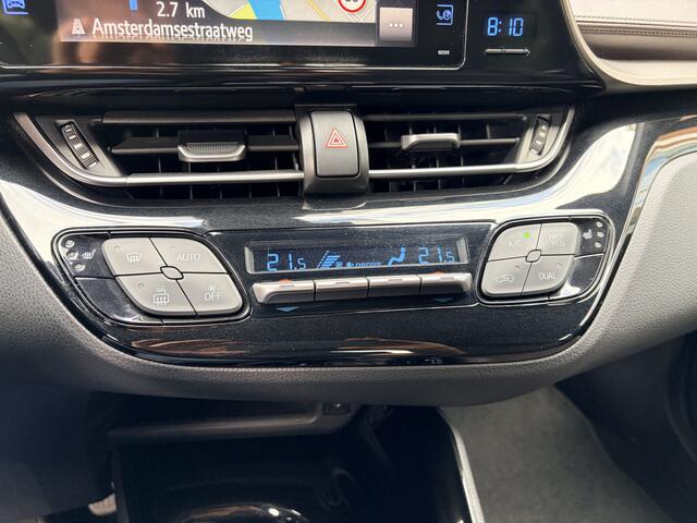 Toyota C-HR 1.8 Hybrid Executive Navi Full Map/Achteruitr. Camer/Verwarmde in hoogte verst.bare stoel/Verw. inklapbare spiegels/Cruise Contr. Adaptief/Keyles Entry/Multifunction. Stuur/Parkeerassistent/18 Inch L/M