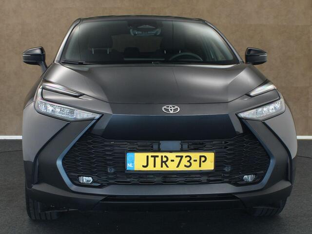 Toyota C-HR 2.0 Plug-in Hybrid 220 Business - STUURVERWARMING - VOORSTOELEN VERWARMD - DODEHOEKDETECTIE - KEYLESS ENTRY/START - APPLE CARPLAY/ANDROID AUTO - CLIMATE CONTROL - ACHTERUITRIJCAMERA - CRUISE CONTROL ADAPTIEF