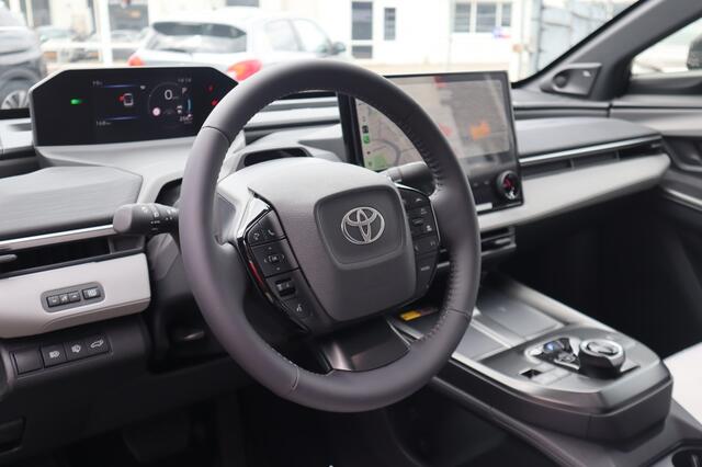 Toyota C-HR Executive AWD 77 kWh Plus pack