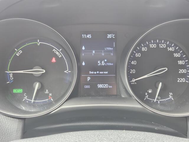 Toyota C-HR 1.8 Hybrid Bi-Tone Plus Inclusief Afleveringskosten