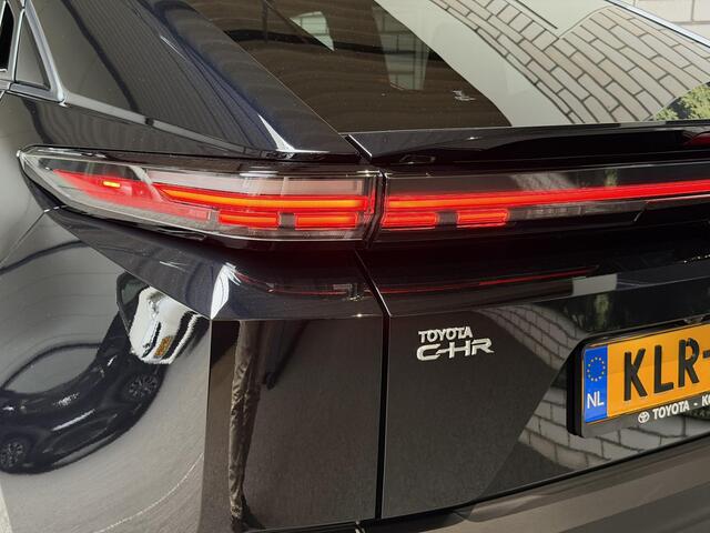 Toyota C-HR First Edition 77 kWh Uit voorraad leverbaar!
