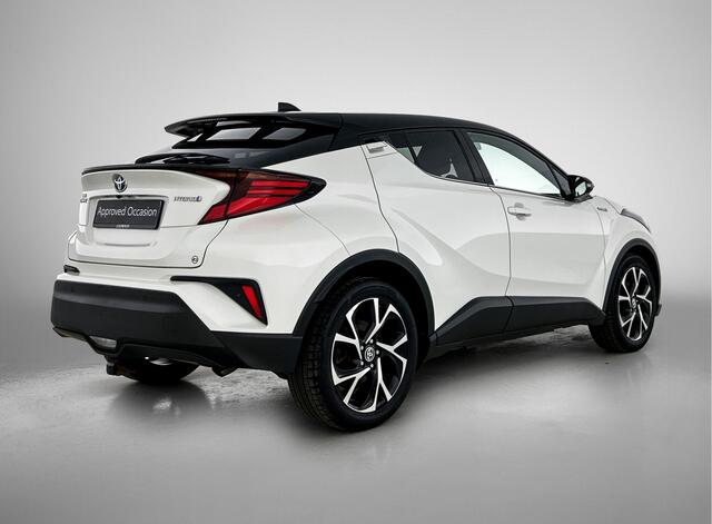 Toyota C-HR 1.8 Hybrid Style | Dodehoek detectie | Parkeersensoren voor+achter | Stoelverwarming | Trekhaak afneembaar | Navigatie | Apple CarPlay/Android auto | Full LED verlichting |