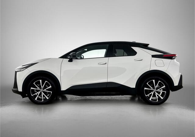 Toyota C-HR 2.0 Plug-in Hybrid 220 First Edition Limited | BTW Voertuig | Groot multimedia scherm | Stoel+stuurverwarming | Dodehoek detectie | Parkeersensoren voor+achter | Navigatie | Apple CarPlay/Android Auto |
