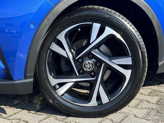 Toyota C-HR 2.0 Hybrid Team D | ACC | CarPlay | Camera | Keyless | 18 inch