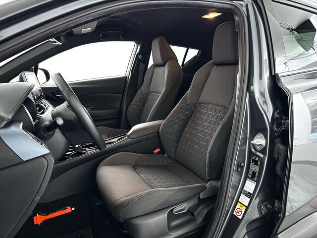 Toyota C-HR 1.8 Hybrid Business Plus | Parkeercamera | Cruise control adaptief | Airco | Getint glas