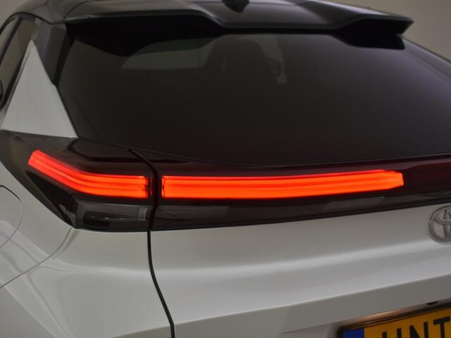 Toyota C-HR 2.0 PHEV 220 Dynamic | PDC | Blindspot |