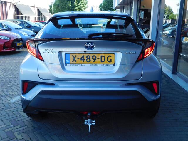 Toyota C-HR 1.8 Hybrid Dynamic | Trekhaak