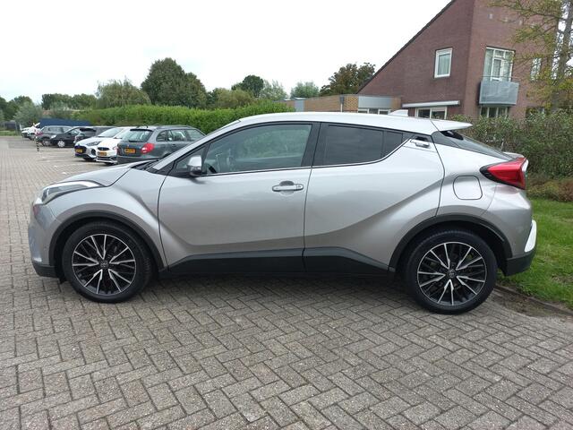 Toyota C-HR 1.8 Hybrid Executive