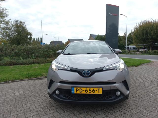 Toyota C-HR 1.8 Hybrid Executive