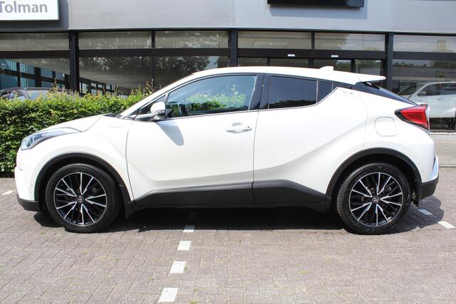 Toyota C-HR 1.8 Hybrid Executive | Rijklaar | Parelmoer | Stoelverw. | Navi | PDC | Camera | Bluetooth | Clima | Adap.Cruise