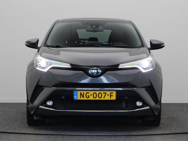 Toyota C-HR 1.8 Hybrid Premium | Stuurwiel Verwarming | Stoelverwarming | Trekhaak | All Season Banden |