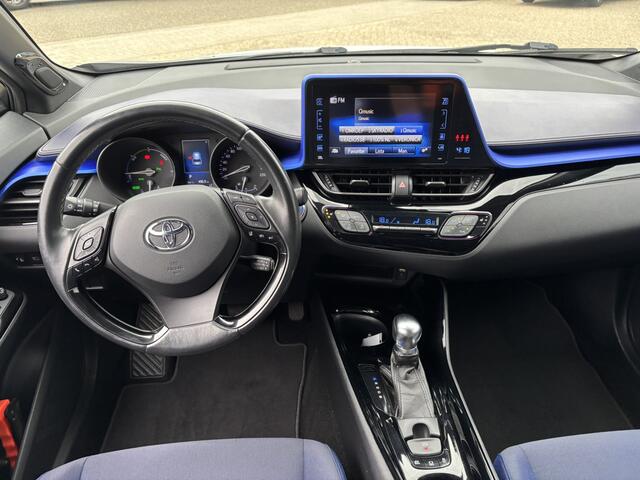 Toyota C-HR 1.8 Hybrid Bi-Tone / Navi / NL Auto / Cruise Control / Camera / NAP /