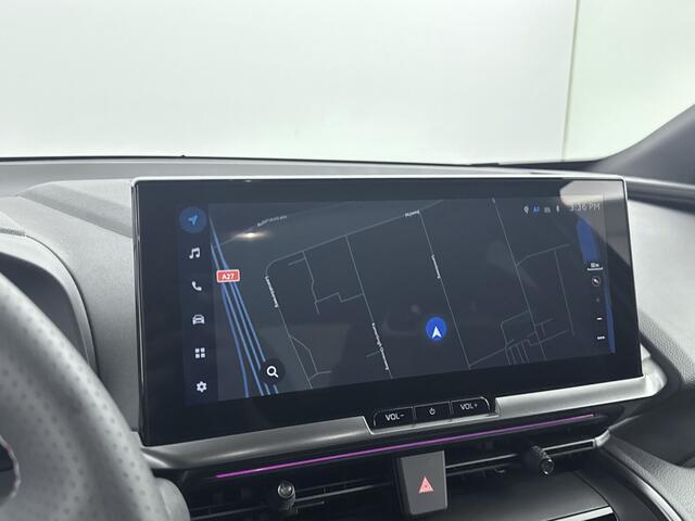 Toyota C-HR 2.0 Hybrid 200 GR SPORT PLUS | 360 Camera | Parkeersensoren voor+achter met Assistent | Trekhaak | Elektrische achterklep | Dodehoek detectie | Stoelverwarming | Apple CarPlay/Android Auto | Cruise Control Adaptive |
