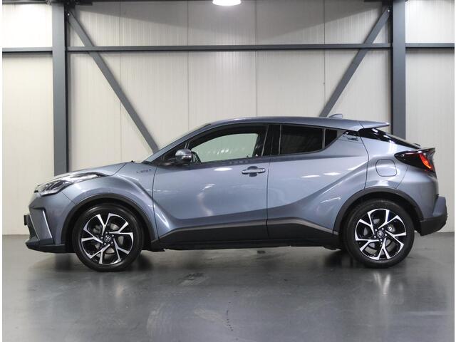 Toyota C-HR 1.8 Hybrid Active | Achteruitrijcamera | Trekhaak | Navigatie | Stuur en Stoelverwarming | LED koplampen | Cruise control