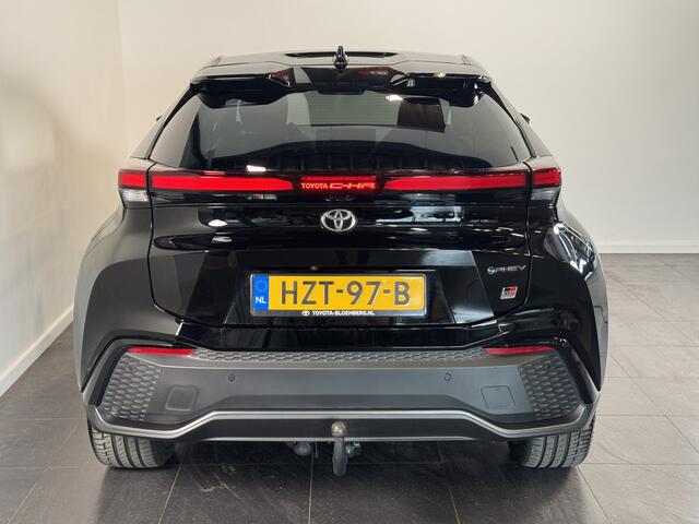 Toyota C-HR 2.0 Plug-in Hybrid 220 GR SPORT PLUS | Afneembare trekhaak | Head-Up | Panoramodak |