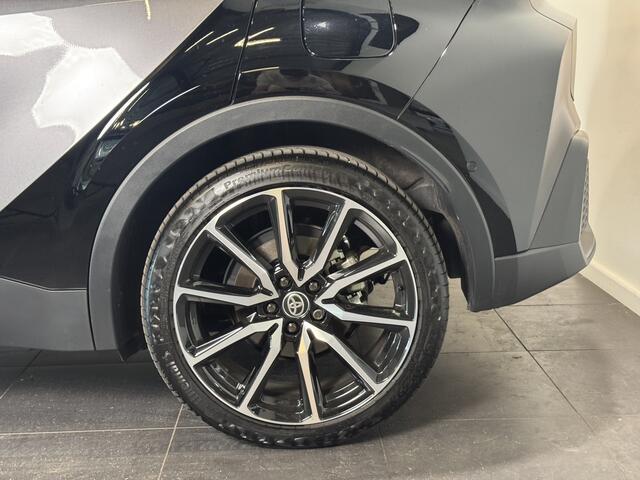 Toyota C-HR 2.0 Plug-in Hybrid 220 GR SPORT PLUS | Afneembare trekhaak | Head-Up | Panoramodak |