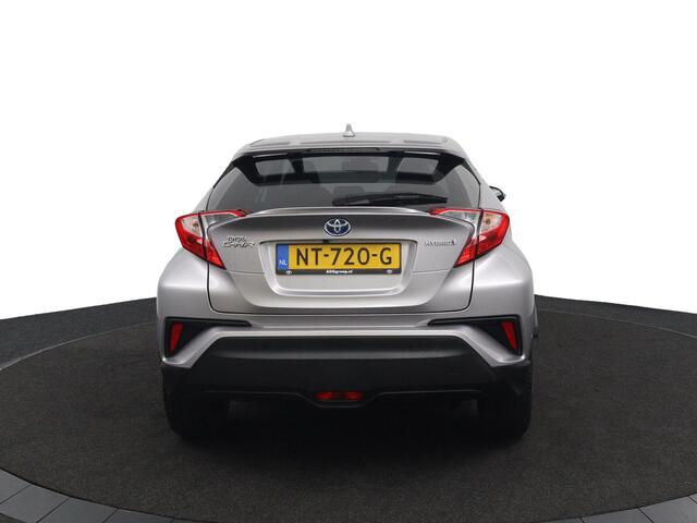 Toyota C-HR 1.8 Hybrid Executive | Kunst Lederen Bekleding | Keyless Entry | Parkeersensoren en Camera | Navigatie | Licht en regensensor |