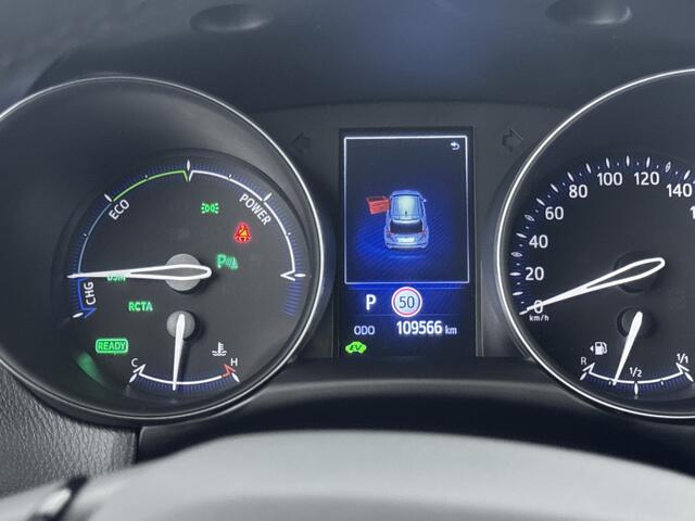 Toyota C-HR 1.8 Hybrid Bi-Tone Plus | Parkeersensoren V+A | JBL | Stuur-Stoelverwarming |